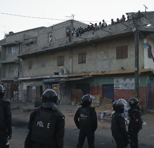 Sénégal : 500 arrestations après des manifestations meurtrières à Dakar