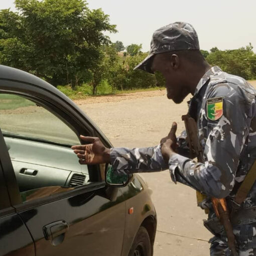 Bénin : un mort et plusieurs blessés dans un accident survenu lors d’un contrôle de police à Canan