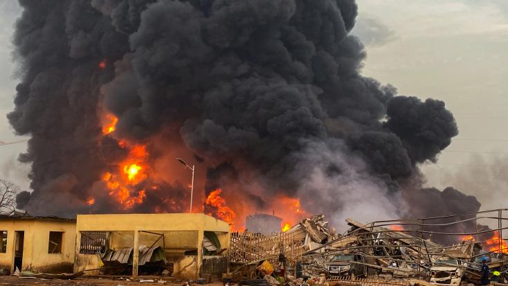 Perte d'un dépôt de carburant en Guinée-Conakry : la Côte d'Ivoire s'engage à livrer 50 millions de litres d'essence par mois au pays