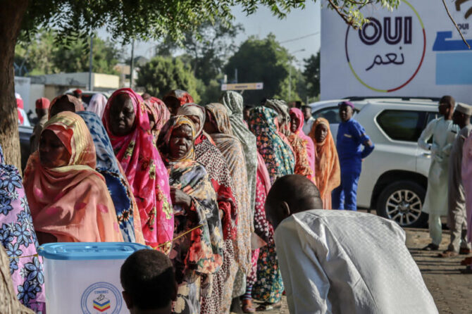 Référendum constitutionnel au Tchad : le « oui » passe avec 85,90 % des voix !