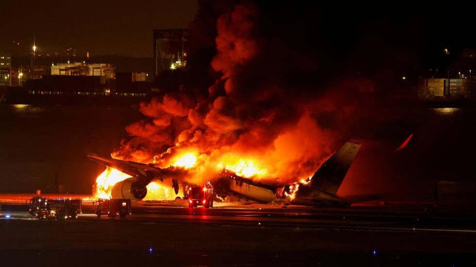 Japon : 05 morts dans une collision de deux avions au sol