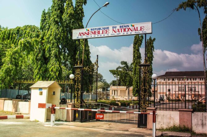 2e session extraordinaire de l’Assemblée nationale du Bénin : deux points au menu des discussions