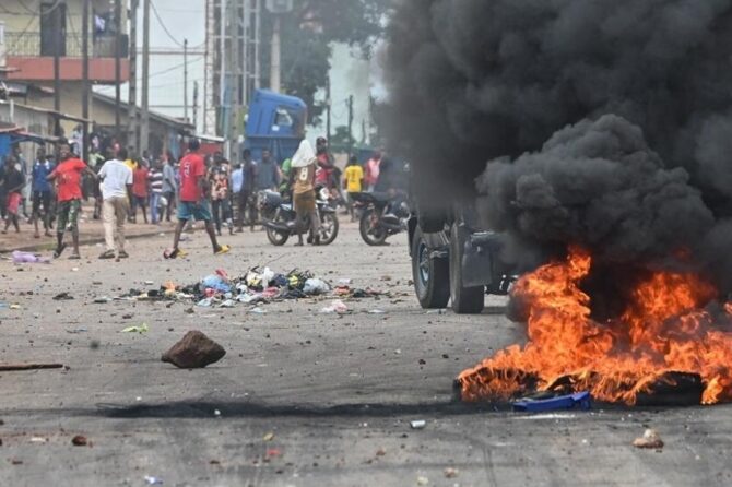 Guinée : la grève des travailleurs démarre avec 02 morts