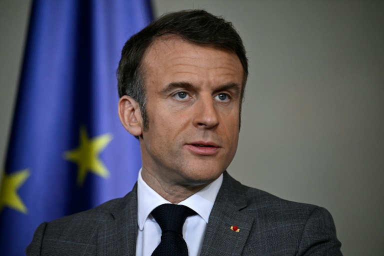 En France, Emmanuel Macron projette d'éradiquer le narcotrafic à Marseille !