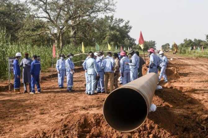 Le Niger envoie ses premières gouttes de pétrole au Bénin