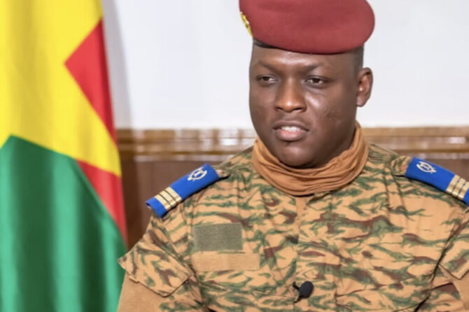 « Nous avons les preuves » d’une existence de bases militaires au Bénin, dixit le capitaine Ibrahim Traoré