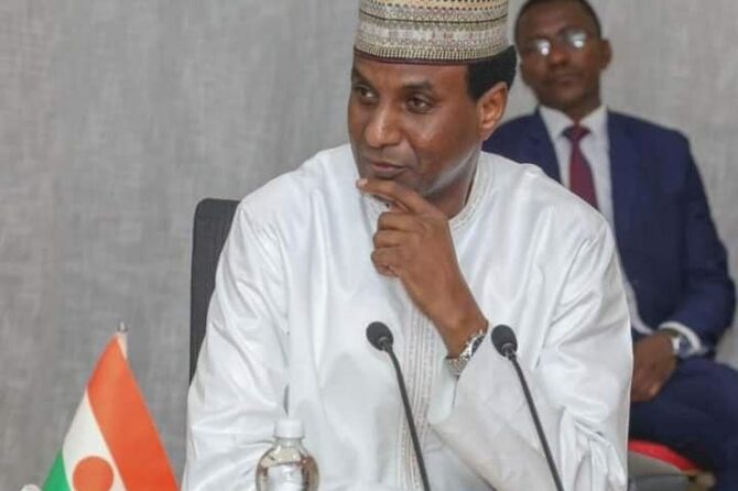 Niger : le Premier ministre « demande à la CEDEAO à rejoindre l’AES »