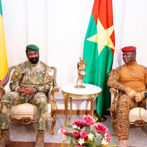 Burkina Faso : Ibrahim Traoré reçoit (enfin) la visite d’Assimi Goïta