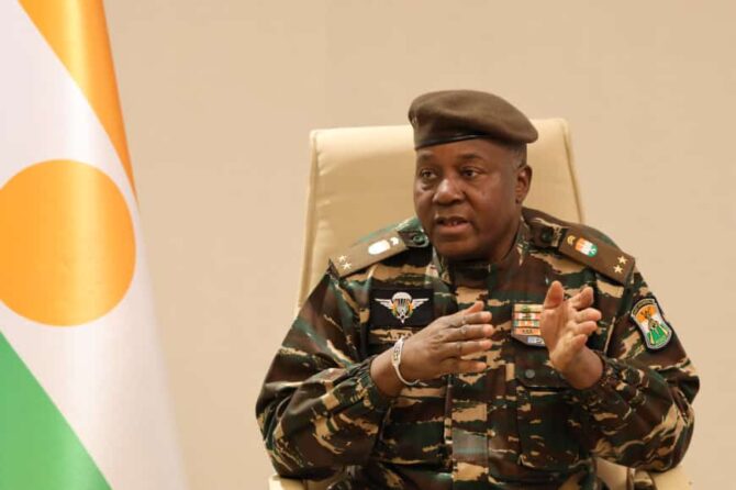 Niger : le général Tiani échange avec Soglo et Yayi