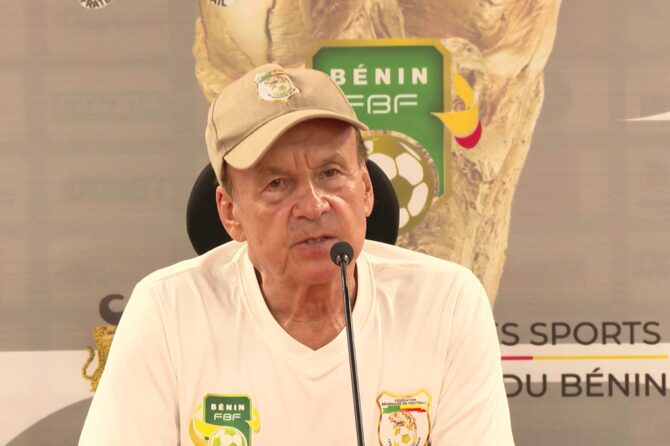 Éliminatoires CAN 2025 : le Bénin retrouve le Nigéria, Gernot Rohr en « confiance »