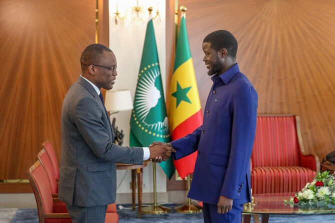 Diplomatie : Talon envoie Adjadi Bakary chez Diomaye Faye