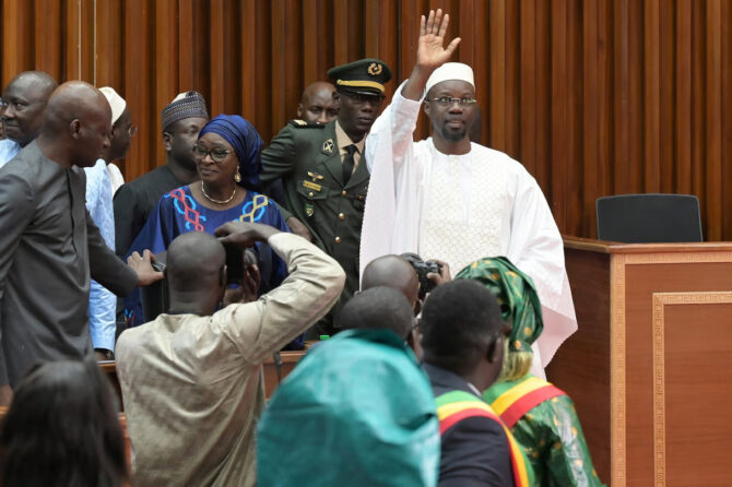 OUSMANE SONKO AU PARLEMENT SÉNÉGALAIS