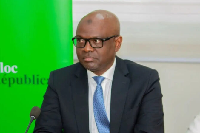 Ministre Samou Seidou Adambi