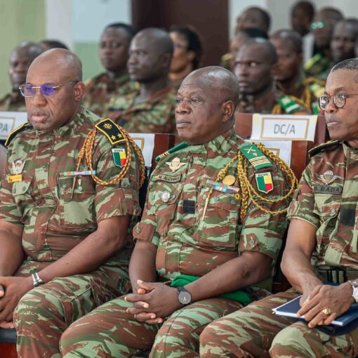 OFFICIERS DE L'ARMÉE BÉNINOISE
