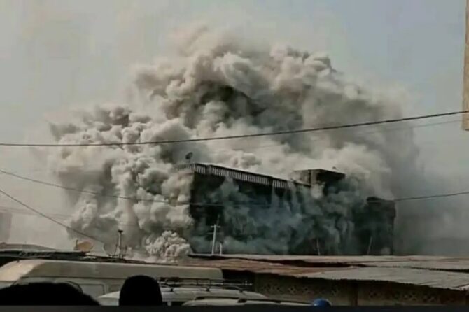 Explosion-dun-magasin-a-Akpakpa