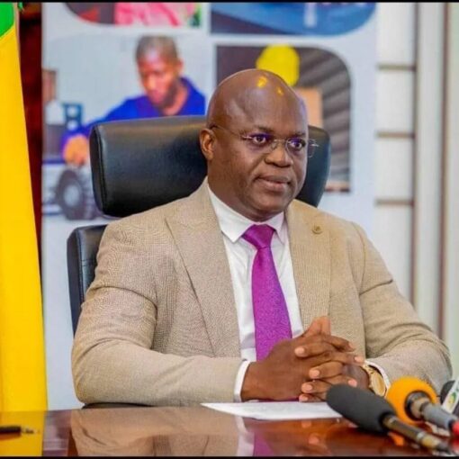 Ministre Yves Kouaro Chabi