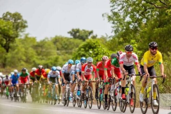 TOUR CYCLISTE
