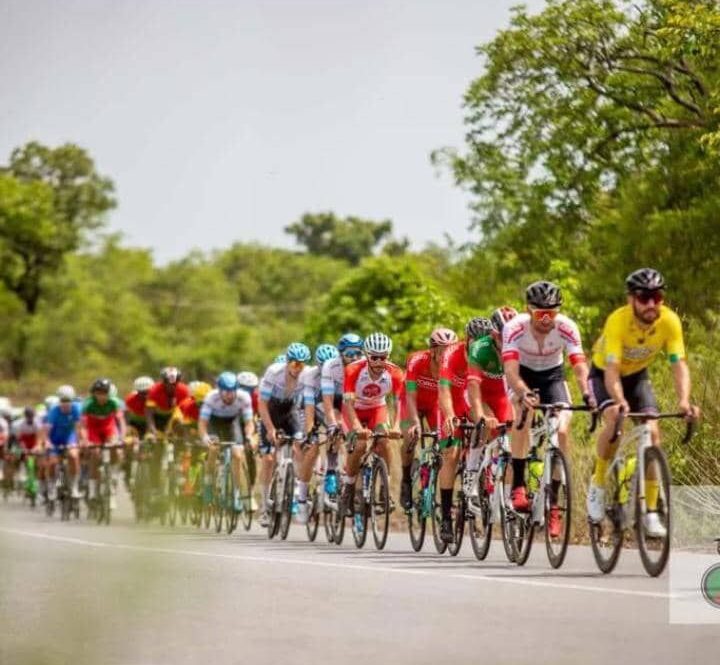 TOUR CYCLISTE