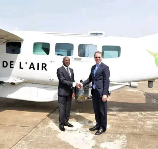l'Union Européenne dote l’opération ”Mirador” des FAB d'un avion de surveillance